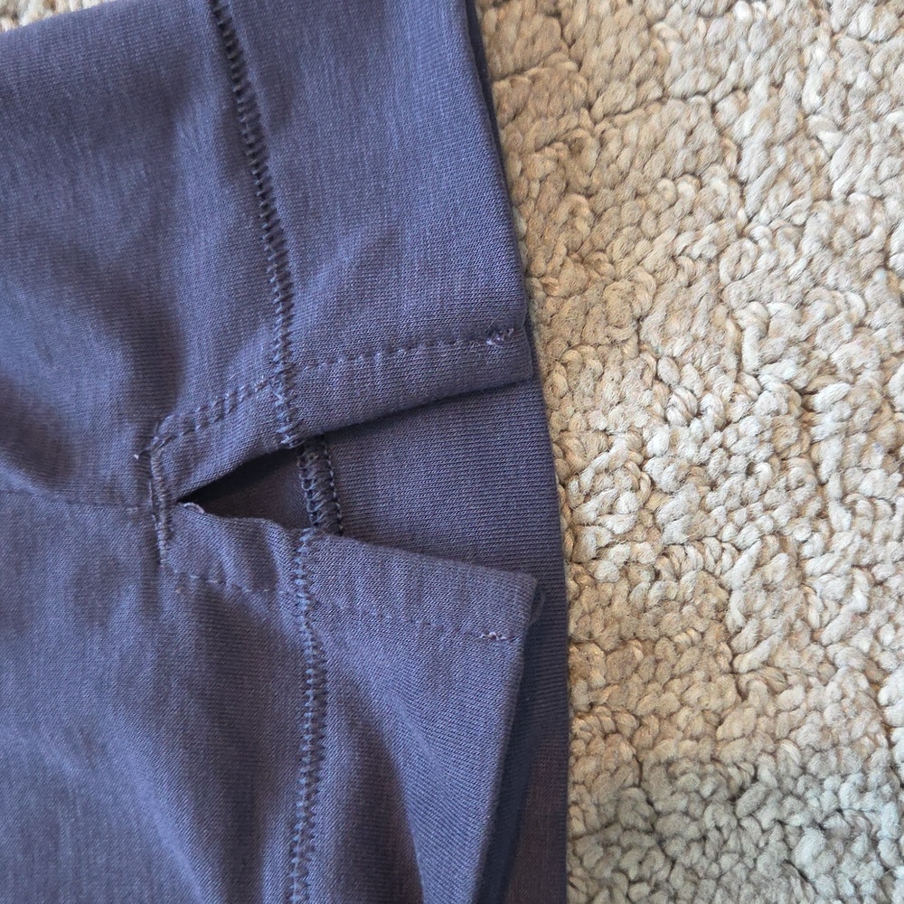 EUC Old Navy Active Men's T-Shirt - Picture 5 of 6
